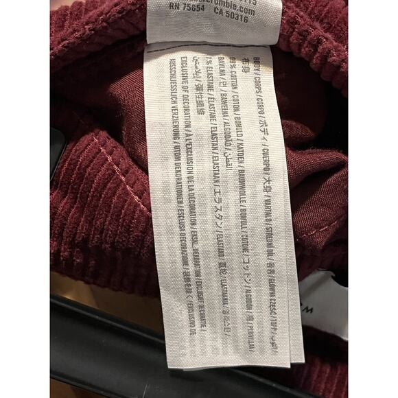 Hollister Pants Womens Sz 00 W23 Corduroy Burgundy Wine Pleated Ultra‎ High Rise - Picture 5 of 7